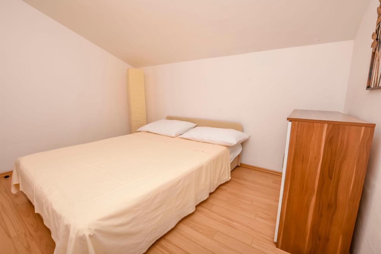 Apartment Zdravka Primošten Exterior foto